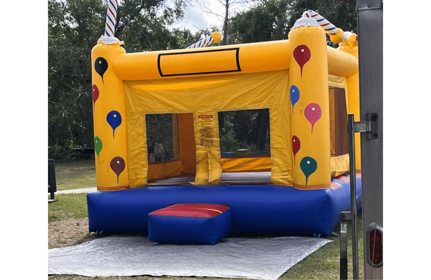 Titanium Basic Bounce House — photo 3